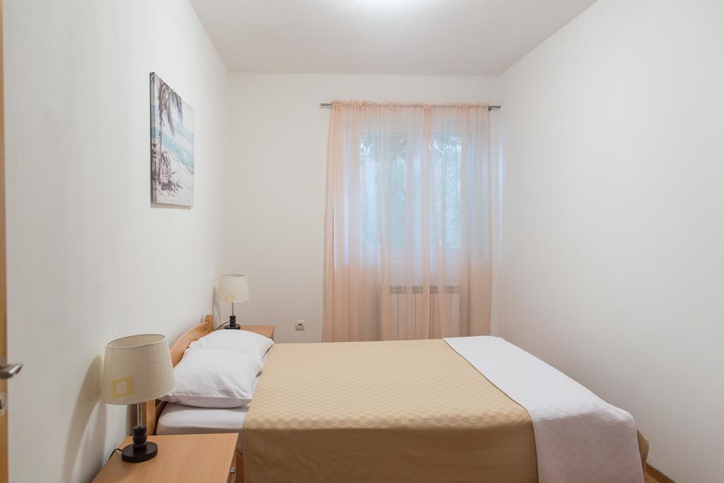 Saint Stefan Apartments สเวติ สเตฟาน ภายนอก รูปภาพ